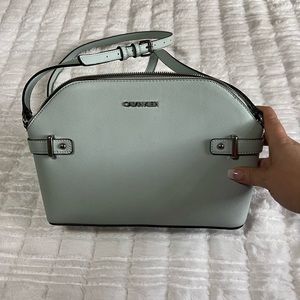 Calvin Klein Crossbody purse
